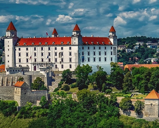bratislava-1905408_1920a
